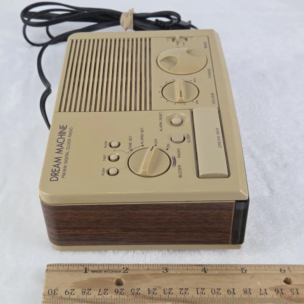 Vintage Sony Dream Machine ICF-C3W AM FM Digital Alarm Clock Radio Woodgrain